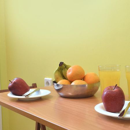 Cozy And Cute Apartment At Kolonaki Athena Bagian luar foto