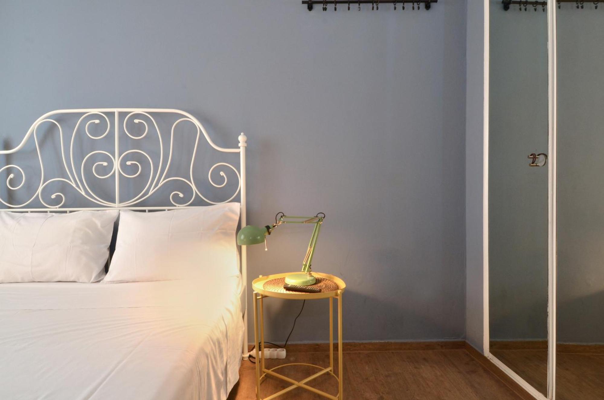 Cozy And Cute Apartment At Kolonaki Athena Bagian luar foto